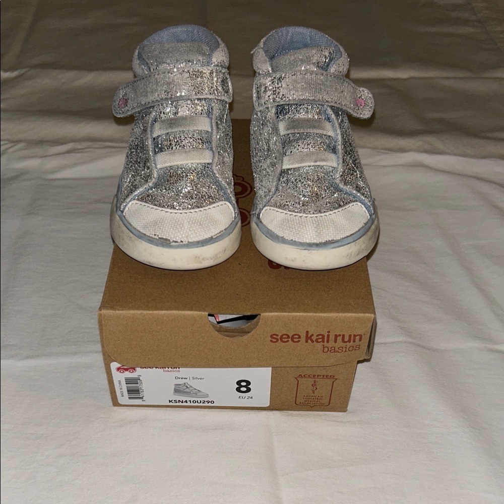 See Kai run - size 8T